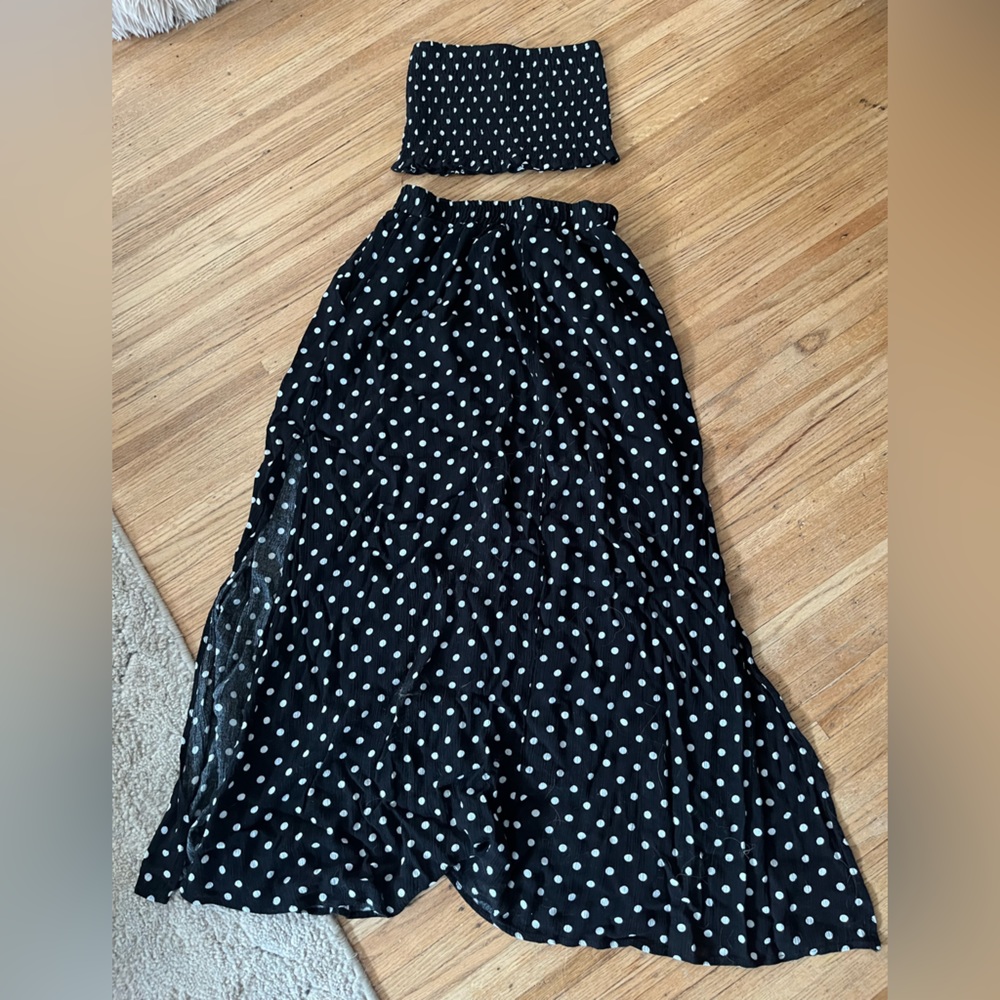 MIDI skirt and tube top combo